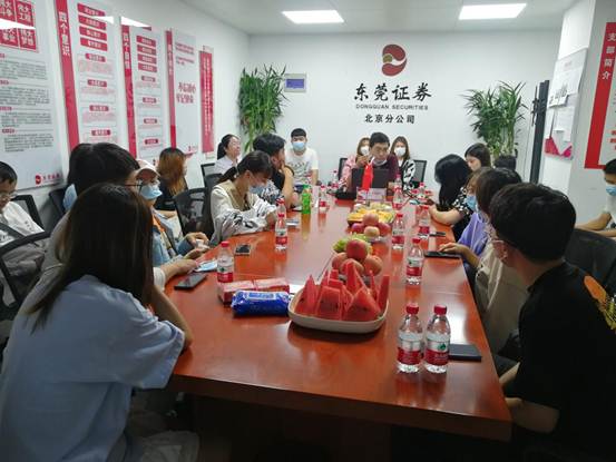 说明: f393ce891fca843f118390a3ca6334e